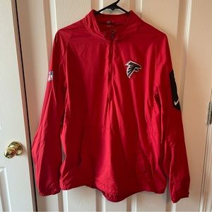Men’s medium Nike Falcons ONfield apparel. Great condition!